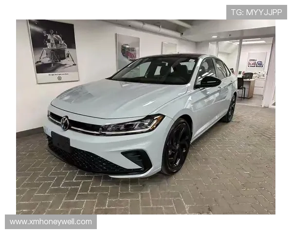 100公里准新速腾,2025款300TSI,10.5万轻松拥有! 100公里准新速腾,2025款300TSI,10.5万轻松拥有!